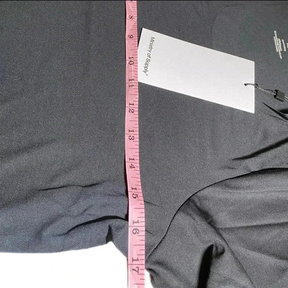 NWT Ministry of Supply Women's Luxe Touch Tee Shirt Black Comfort Stretch XS/S - Picture 9 of 12